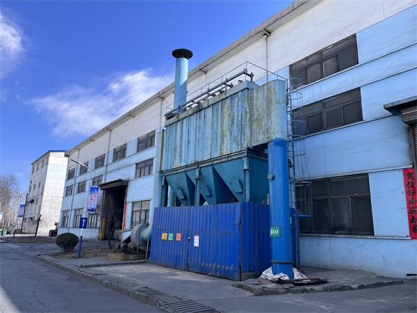 电解铝分公司阳极车间维修清残除尘器